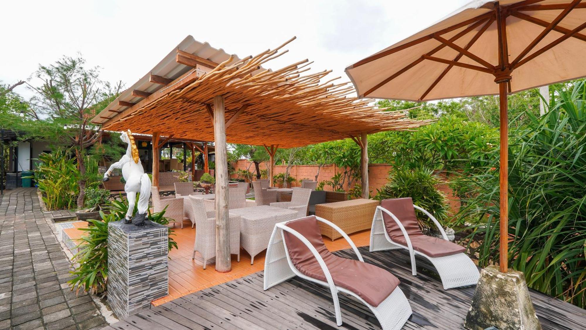 Bali Belva Hotel นูซาเลมโบงัน ภายนอก รูปภาพ